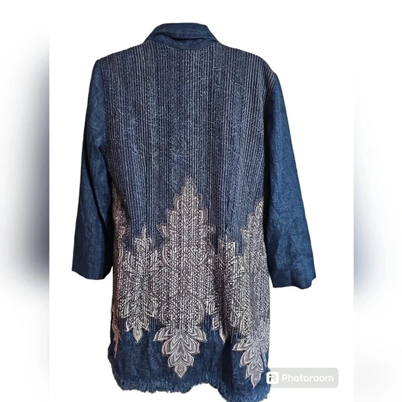 Chico's Size 1 M Blue Denim Embroidered Boho Longline Jacket Coat Festival Artsy - Picture 3 of 8